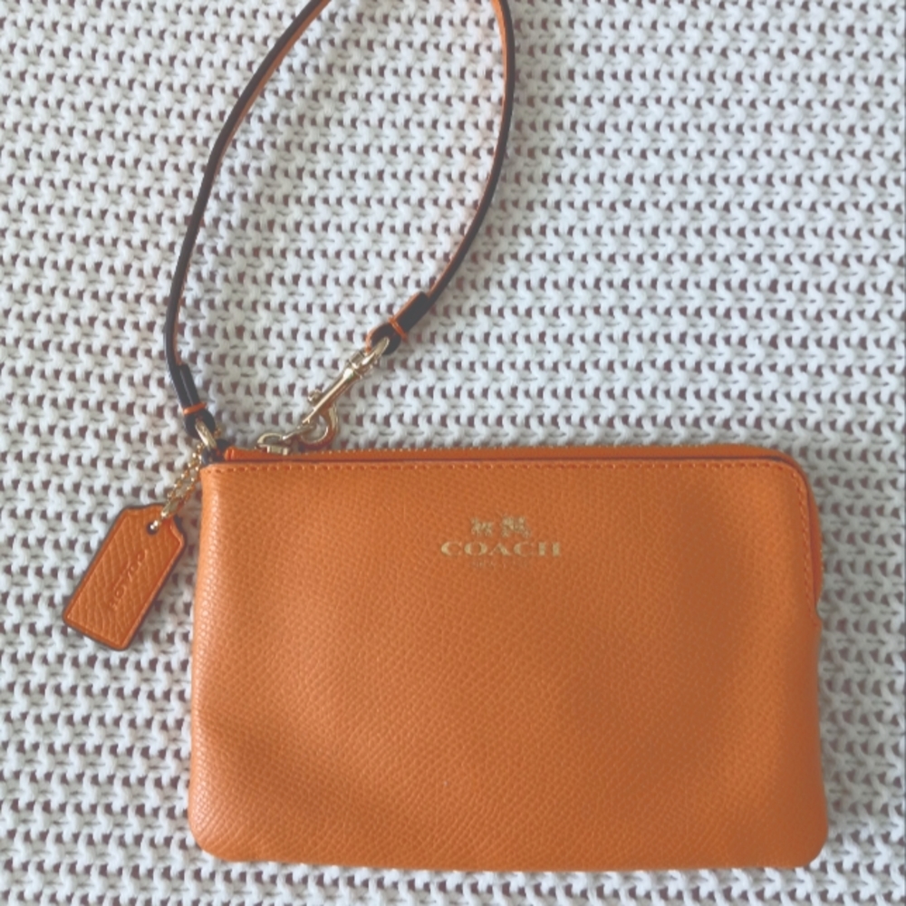 Coach Corner Zip Wristlet